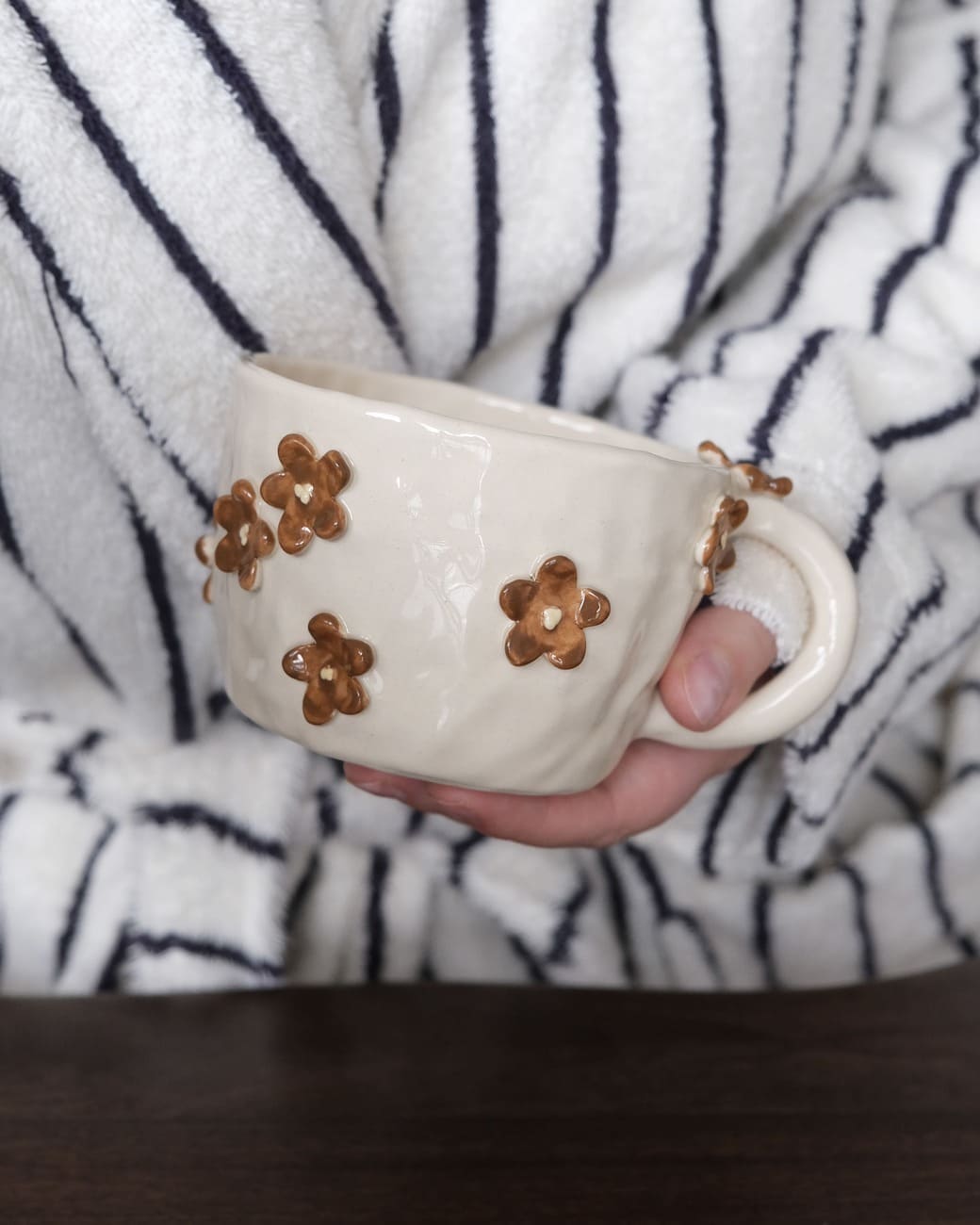 Kubek w Małe Kwiatki - obrazek 2