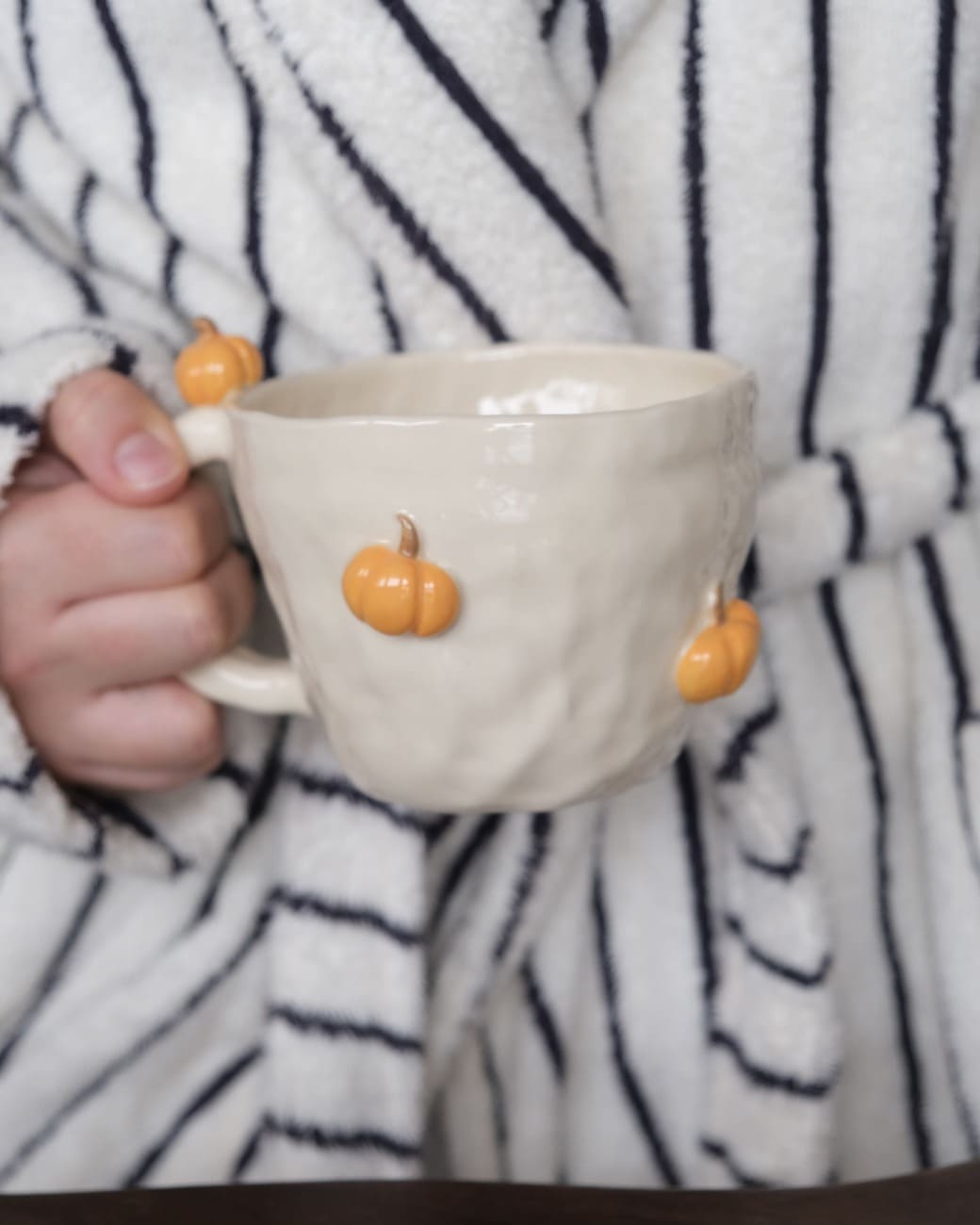 Kubek w Dynie "Love yourself first" - obrazek 3