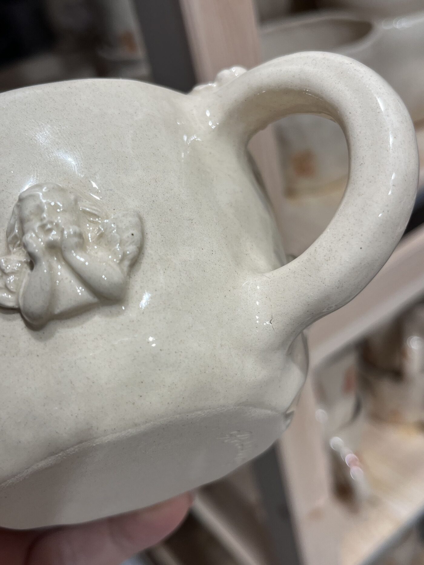 OUTLET! Medium Mug with Angels - Image 3