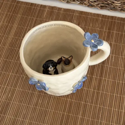 OUTLET! Cup with Dog & Cat