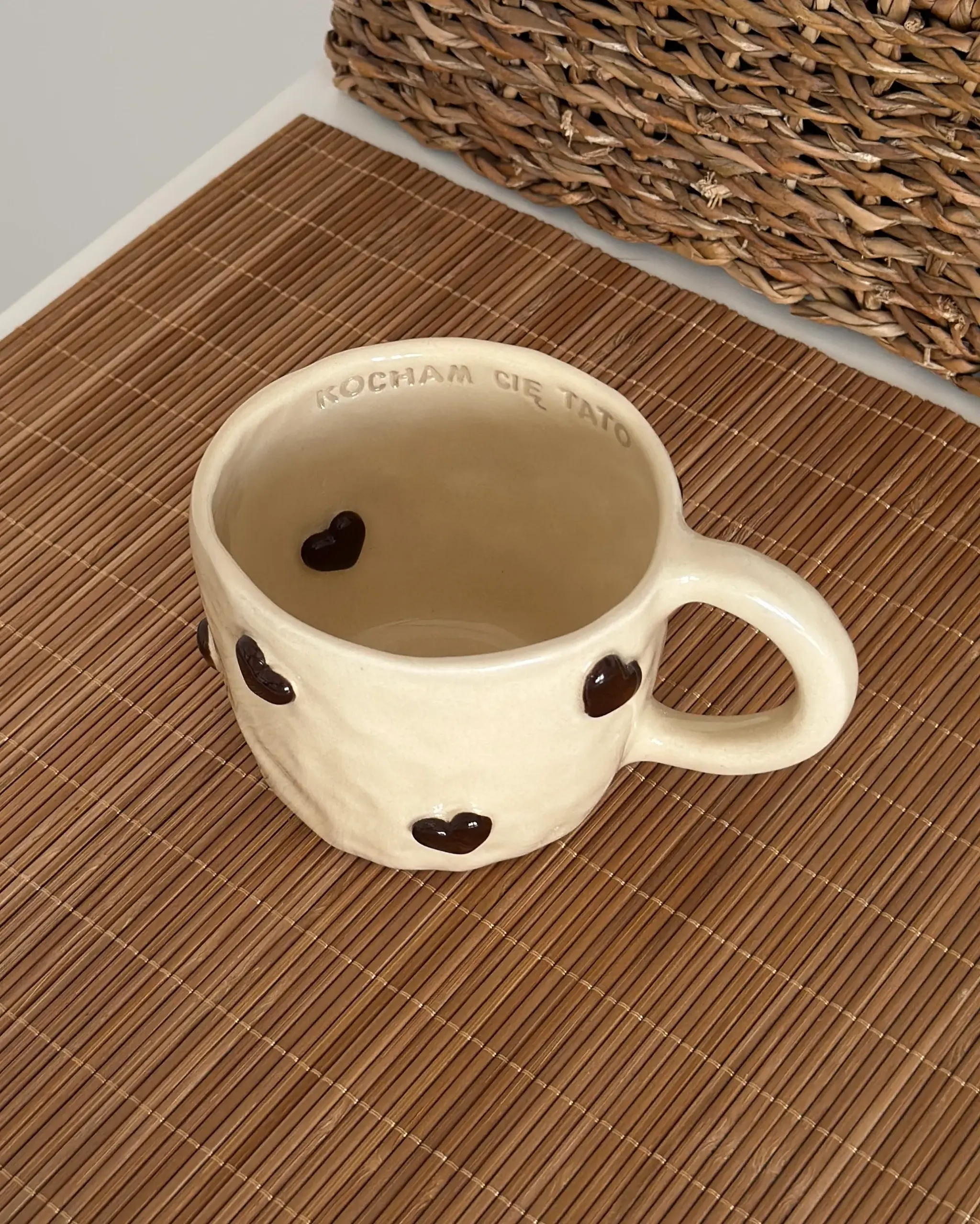 OUTLET! Kubek w Serca "Kocham Cię Tato" - pęknięcie przy uchwycie - obrazek 4
